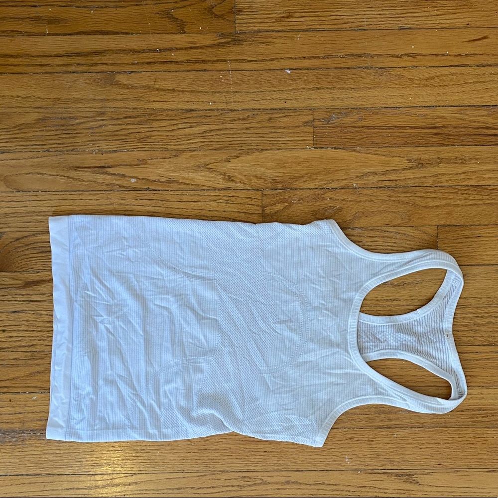 Lululemon Swiftly Tech Razorback Tank